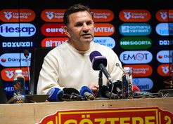>Galatasaray'ın içinde hain var! Okan Buruk, ''Maç kadroları sızdırılıyor'' deyip isim verdi