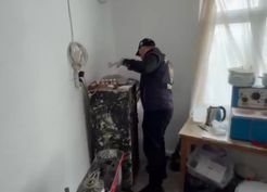 >Fatih'te sahte altın imalathanesine polis baskını