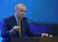 >Cumhurbaşkanı Erdoğan: Aile değerlerinin mahafazası bir milli güvenlik ve beka meselesi