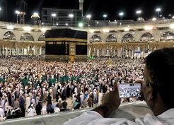 >Suudi Arabistan’da Hac öncesi Mekke’ye girişler izne bağlandı