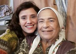 >Devlet Tiyatrosu'nun usta ismi Feyha Çelenk hayatını kaybetti
