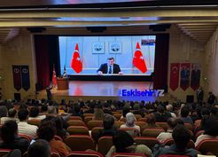 >Cevdet Yılmaz: Yapay zekada atılan her adımın küresel rekabeti ileriye taşıyan bir değer üretmesini hedefliyoruz