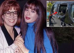 >Tülay Özer'e son veda! Kardeşi Zerrin Özer cenazede fenalık geçirdi