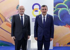 >Cumhurbaşkanı Yardımcısı Yılmaz, AGİT Genel Sekreteri Sinirlioğlu ile bir araya geldi / Ek bilgi ve fotoğrafla