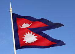 >Nepal'de yolcu otobüsü şarampole yuvarlandı: 4 ölü, 26 yaralı