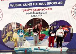 >Devrekli öğrenci ilçeye şampiyon olarak döndü