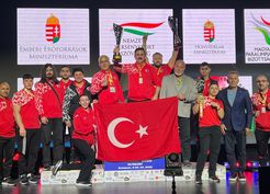 >Milli bilek güreşçiler, Avrupa Şampiyonası'nda 61 madalya kazandı