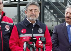 >Bakan Yumaklı: Kurbanlık hayvan arzında problem yok