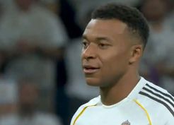 >Mbappe'ye bir şok daha? Kendi seyircisi önünde madara oldu