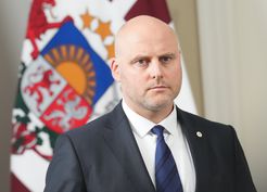 >Letonya'da hükümeti kurma görevi Andris Kulbergs'e verildi