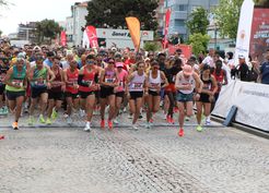 >Samsun'da 19 Mayıs Yarı Maratonu koşuldu