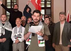 >Küresel Sumud Filosu'na yapılan saldırıya karşı Sakaryalılar tek yürek oldu