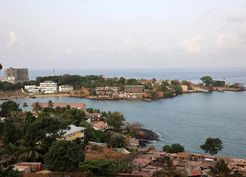>Sierra Leone: ABD'den Sınır Dışı Edilen İlk Göçmen Grubu Ülkeye Geldi