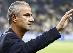 >Fenerbahçe'den teklif aldı mı? İsmail Kartal'dan açıklama