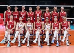 >Filenin Sultanları, Polonya'yı 3-2 mağlup etti