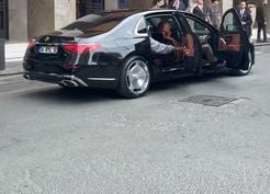 >Türkiye’ye gelen Kanye West'ten hayranlarına soğuk duş