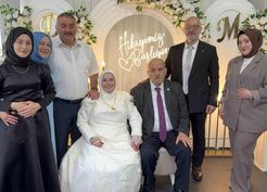 >52 yıl sonra hayallerine kavuştular: Kaçarak evlenen çift düğün yaptı