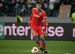 >Napoli'nin eski yıldızı Sarıyer'e transfer oluyor
