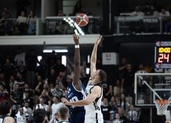 >Bahçeşehir Koleji: 82-79