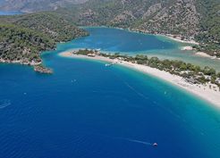 >Fethiye Kumburnu Plajı bayramda 18 bin 870 ziyaretçiyi ağırladı