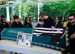 >Gazeteci Reha Muhtar son yolculuğuna uğurlandı