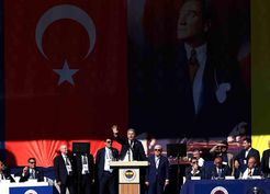 >Hakan Safi: Gençliğim, enerjim, servetim Fenerbahçe'me feda