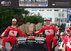 >50'nci Yeşil Bursa Rallisi'nde Kerem Kazaz Zirvede