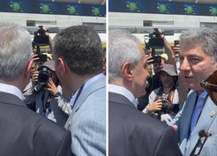 >Başkan adaylığından vazgeçen Mehmet Ali Aydınlar'dan Hakan Safi'ye destek