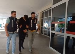 >Manisa'da telefonda kendisini polis olarak tanıttığı kişiyi dolandıran zanlı tutuklandı