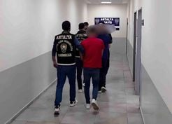 >Antalya'da 1,2 milyon liralık dolandırıcılığa 4 tutuklama