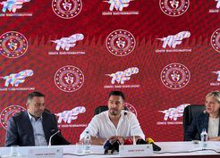 >Ahmet Kaplan'dan Tarihi Roland Garros Başarısı: 'En Büyük Hayalimiz Grand Slam Şampiyonluğu'