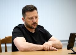 >Zelenskiy, Trump ile telefonda görüştü