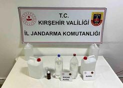 >Kırşehir'de kaçak alkol üretimine jandarma operasyonu: 22 litre kaçak ürün ele geçirildi