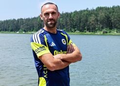 >Vedat Muriqi, Fenerbahçe'ye transfer olurken yaşadığı olayı ilk kez anlattı