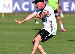 >Beşiktaş günü çift antrenmanla tamamladı