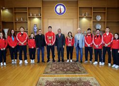 >DPÜ Hentbol Takımlarından ÜNİLİG'de Büyük Başarı