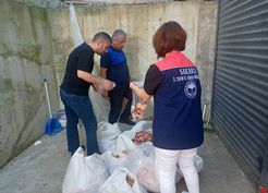 >Sakarya'da ele geçirilen 5,5 ton etiketsiz et ürünü imha edildi