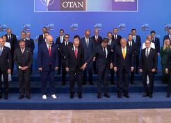 >NATO Zirvesi'nde beyaz ayakkabı detayı dikkat çekti
