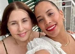 >Ayşe Nazlı Yumlu Nilüfer'in gerçek kızı mı? Ayşe Nazlı Yumlu'nun gerçek annesi kim? Nilüfer kızını kaç yaşında evlatlık aldı?