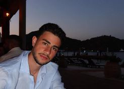 >Yusuf Deniz Şaş Hasan Şaş'ın oğlu mu, Yusuf Deniz Şaş kaç yaşında, hangi takımlarda oynadı?