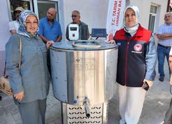>Düzce'de 45 üreticiye süt soğutma tankı desteği