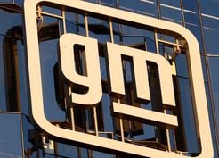 >GM, Yazılım ve Abonelik Gelirlerine Odaklanıyor