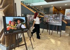 >İstanbul'da 27. Kültür ve Sanat Festivali sergileri açıldı