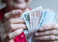 En düşük emekli aylığını 23 bin 552 liraya çıkaran düzenleme yürürlüğe girdi
