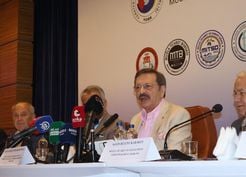 TOBB Başkanı Hisarcıklıoğlu: Sırt sırta, gönül gönüle zor günleri aşacağız