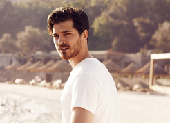 Çağatay Ulusoy’un aldığı kilolar dikkat çekti, son hali şaşırttı...
