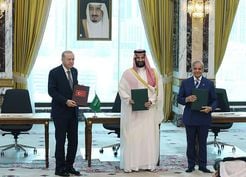 Türkiye, Suudi Arabistan ve Pakistan'dan Mekke'de Ortak Savunma Anlaşması