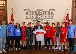 İşitme Engelliler Genç Kız Futsal Milli Takımı Bilecik'te Kampta