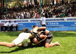 24. Geleneksel Uluslararası Aba Güreşi Şampiyonası Yayladağı'nda Başladı