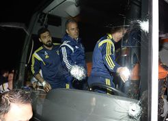 Fenerbahçe Otobüsüne Silahlı Saldırı Soruşturmasında 5 Gözaltı